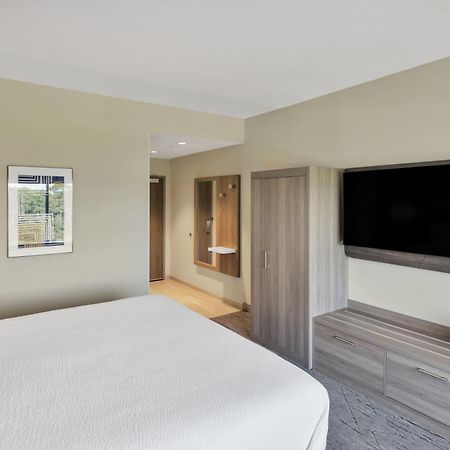 Holiday Inn Express & Suites Fort Walton Beach - Eglin Area By Ihg Dış mekan fotoğraf