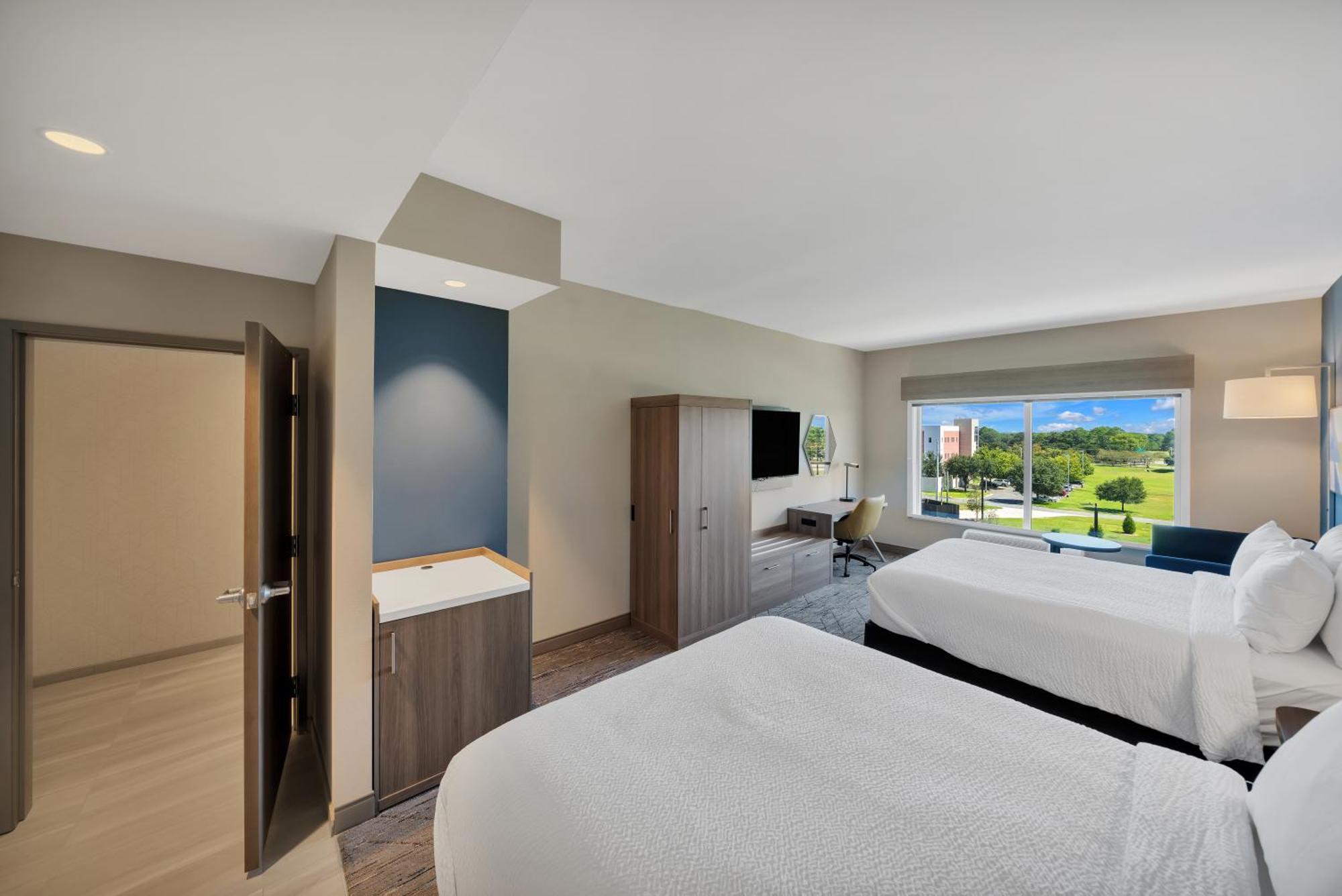 Holiday Inn Express & Suites Fort Walton Beach - Eglin Area By Ihg Dış mekan fotoğraf