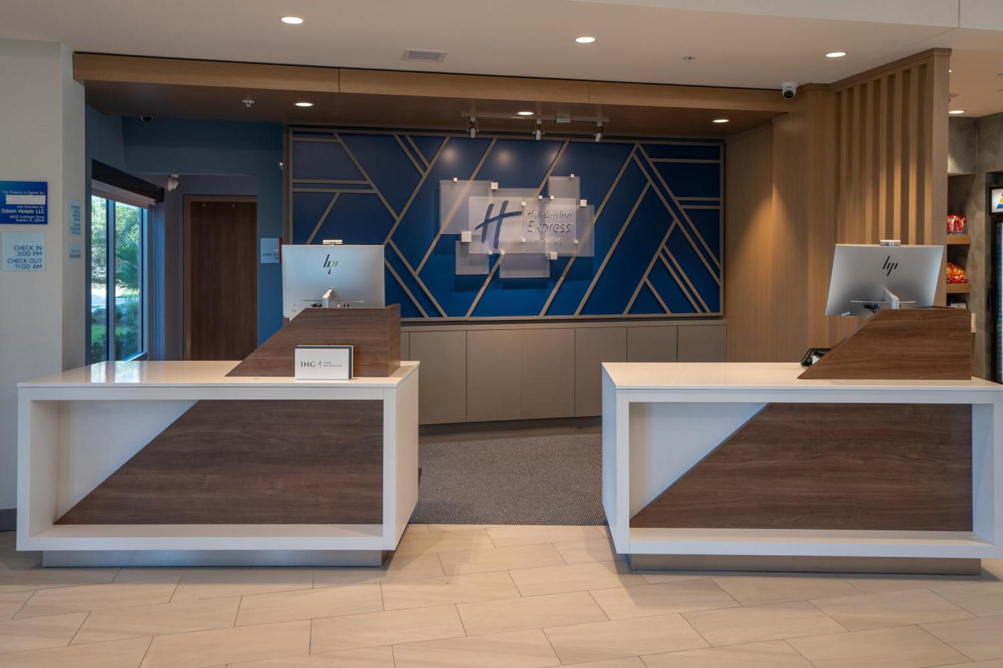 Holiday Inn Express & Suites Fort Walton Beach - Eglin Area By Ihg Dış mekan fotoğraf